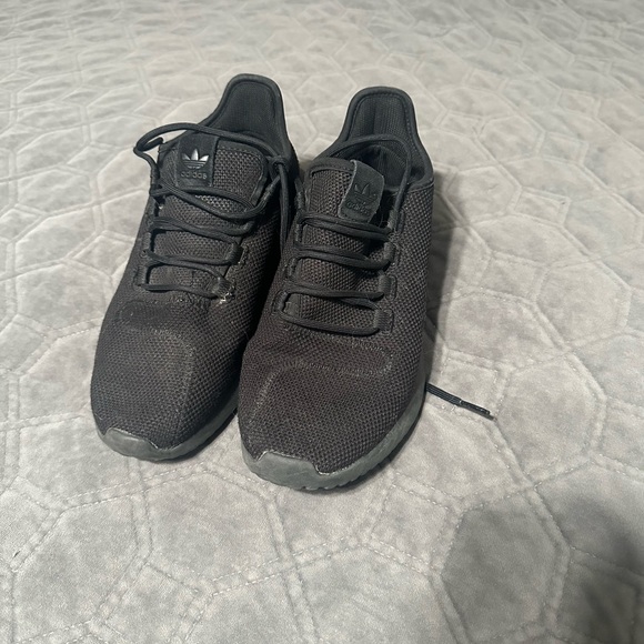 Adidas - Picture 2 of 5